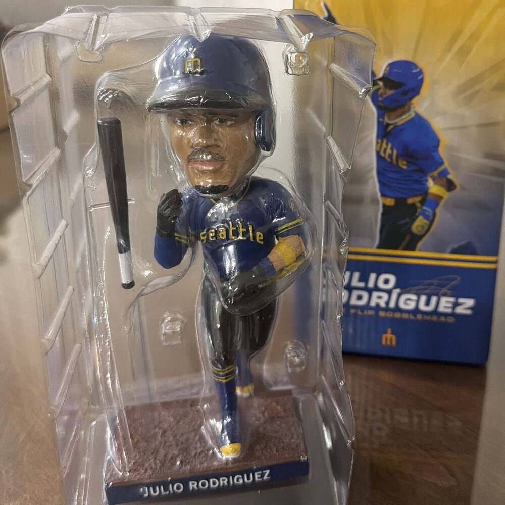Julio Rodriguez Seattle Mariners Bat-Flip Bobblehead 2025 SGA 3/31/2025 NIB